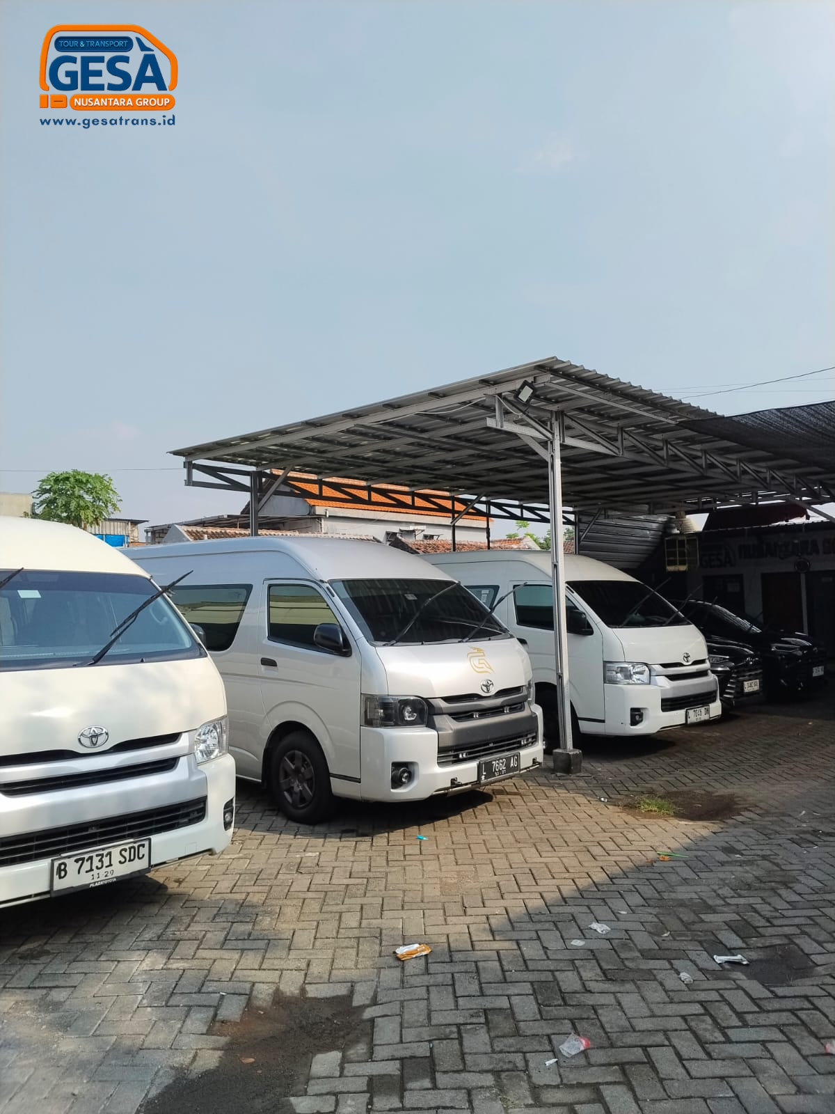 Rental Mobil Surabaya & Sidoarjo – Sewa Mobil Jawa Timur dengan Sopir Handal