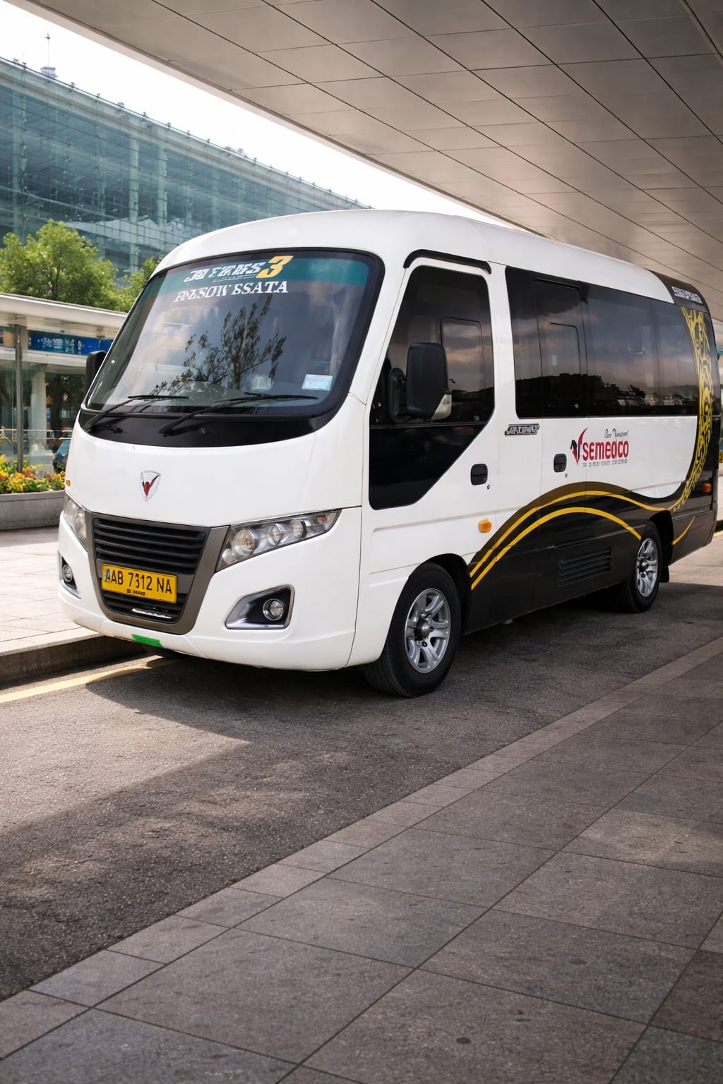 Sewa Mobil Surabaya Sidoarjo Jawa Timur dengan Sopir Ramah & Profesional