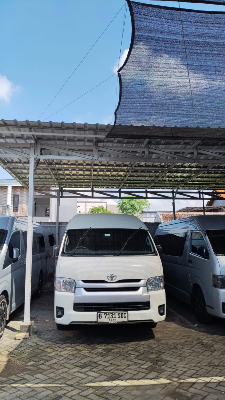 Pilihan Sewa Mobil Surabaya Sidoarjo Jawa Timur dengan Sopir – Transportasi Nyaman untuk Setiap Kebutuhan