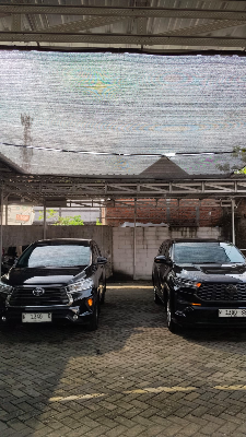 Rental Mobil Surabaya Sidoarjo Jawa Timur – Sewa Mobil dengan Sopir Profesional & Nyaman